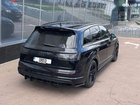 Audi Q7 2017 - фото 16