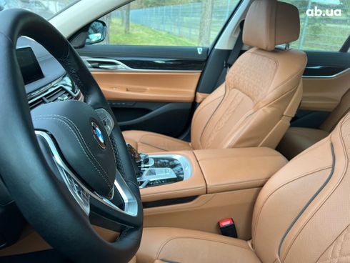 BMW 7 серия 2021 - фото 9
