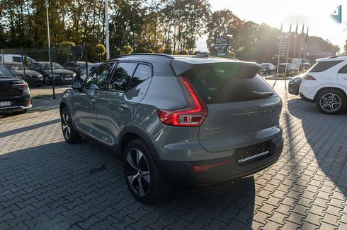 Volvo XC40 2021 - фото 5