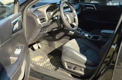 Mitsubishi Outlander 2021 - фото 20