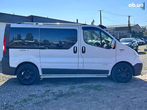 Renault Trafic 2011 - фото 5