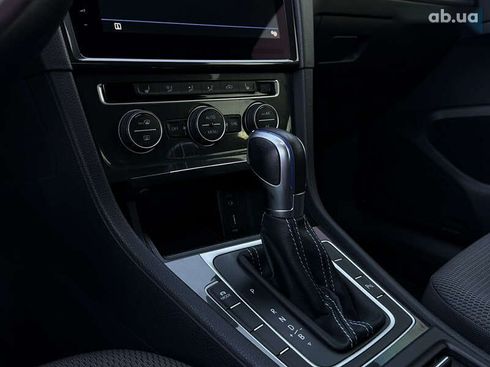 Volkswagen e-Golf 2018 - фото 14