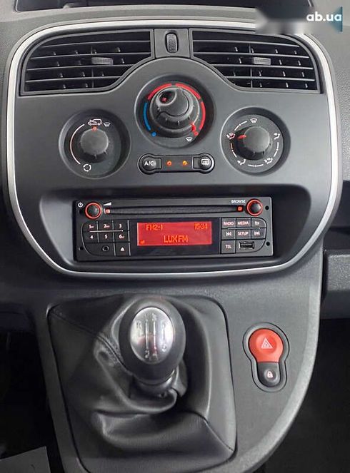 Renault Kangoo 2021 - фото 21