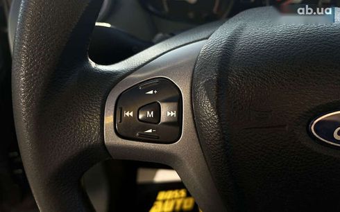 Ford Fiesta 2011 - фото 17