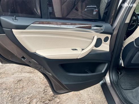 BMW X5 2010 коричневый - фото 18