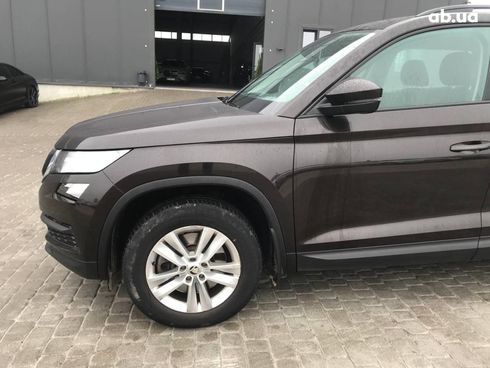 Skoda Kodiaq 2020 коричневый - фото 12