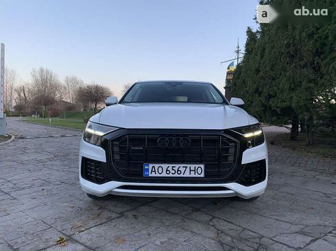Audi Q8 2020 - фото 8
