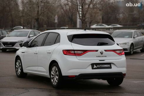 Renault Megane 2016 - фото 5