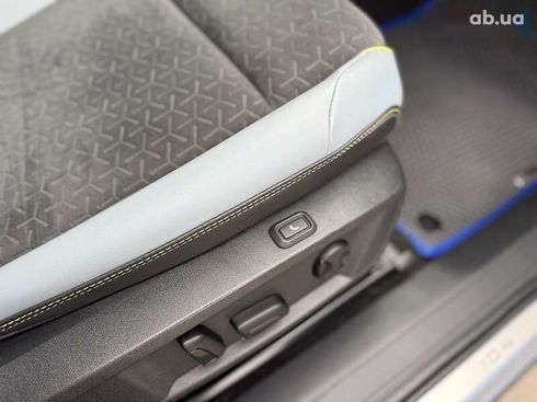 Volkswagen ID.4 2022 - фото 24