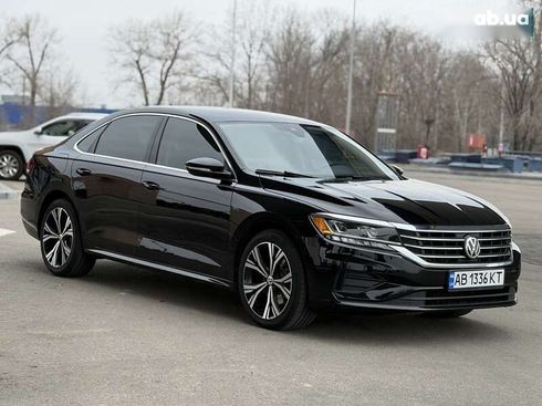 Volkswagen Passat 2019 - фото 8