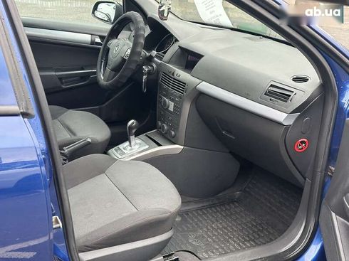 Opel Astra 2006 - фото 23