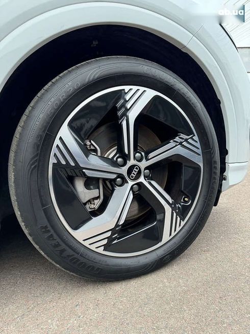 Audi Q4 e-tron 2023 - фото 25