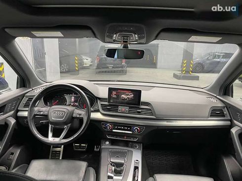 Audi Q5 2017 - фото 11