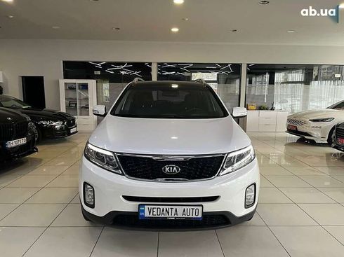 Kia Sorento 2013 - фото 2