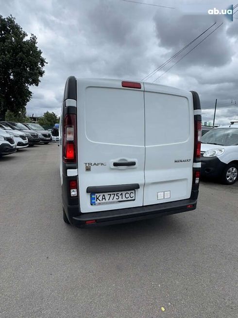 Renault Trafic 2018 - фото 7