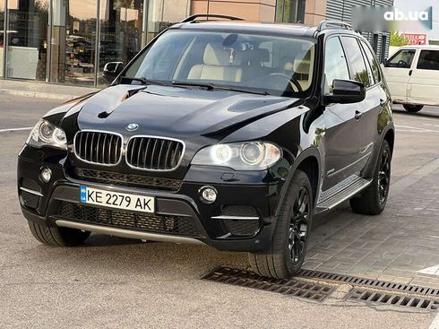 BMW X5 2010 - фото 2