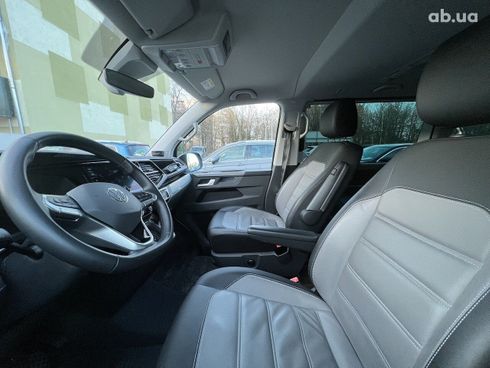 Volkswagen Multivan 2022 - фото 14