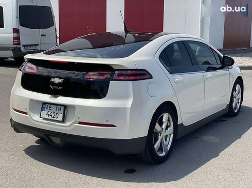 Chevrolet Volt 2011 - фото 9