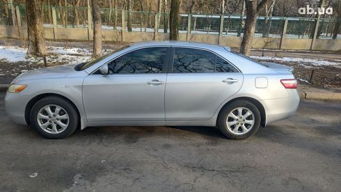 Toyota Camry 2008 серый - фото 3