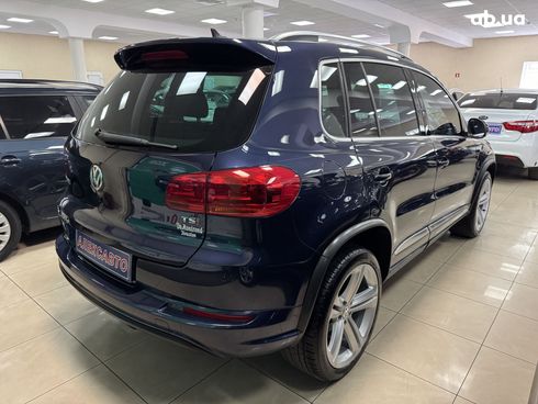 Volkswagen Tiguan 2016 синий - фото 9