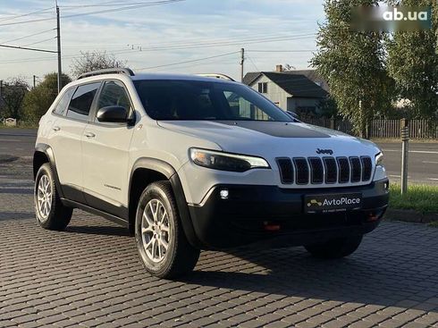 Jeep Cherokee 2019 - фото 12