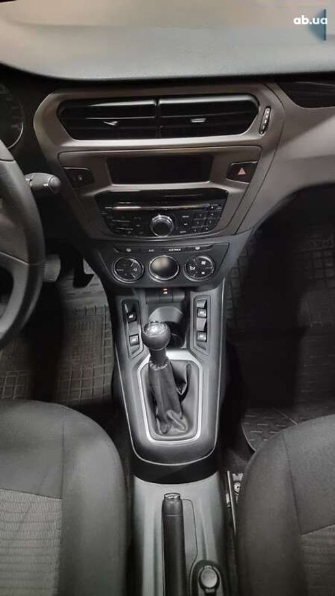 Peugeot 301 2021 - фото 8