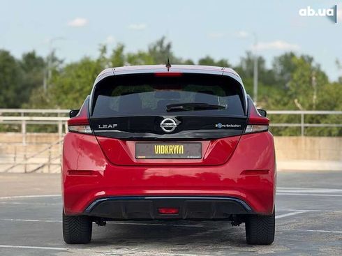 Nissan Leaf 2019 - фото 10