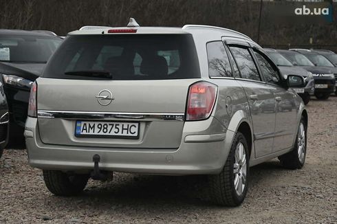 Opel Astra 2007 - фото 13