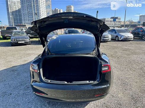 Tesla Model 3 2019 - фото 10