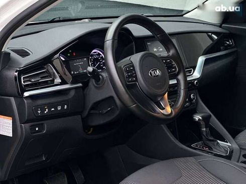 Kia Niro 2020 - фото 11