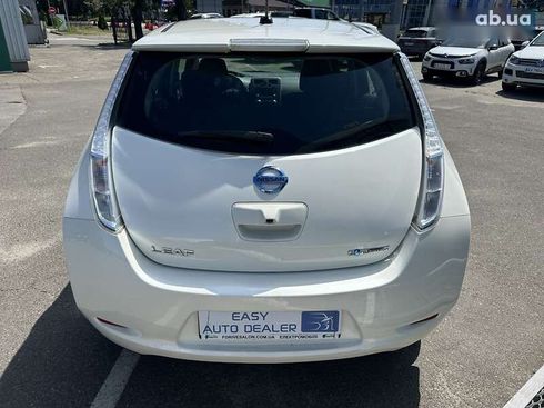 Nissan Leaf 2016 - фото 5