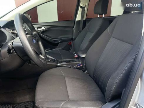 Ford Focus 2015 - фото 11