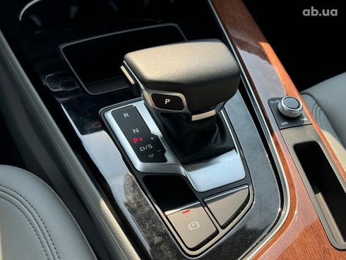 Audi A4 2023 белый - фото 40