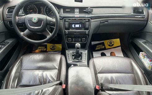 Skoda Superb 2012 - фото 21