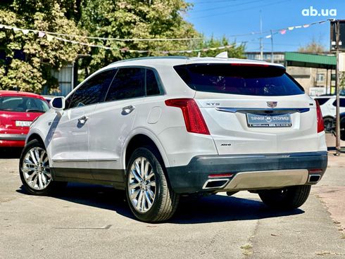 Cadillac XT5 2017 белый - фото 6