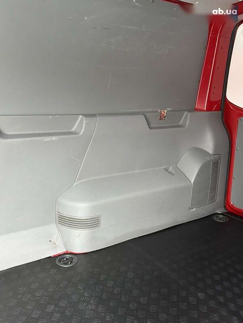 Volkswagen Transporter 2021 - фото 29