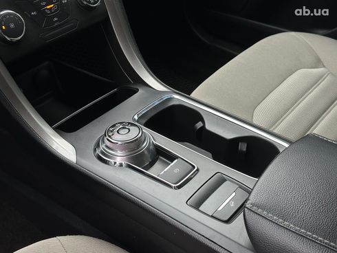 Ford Fusion 2019 серый - фото 17