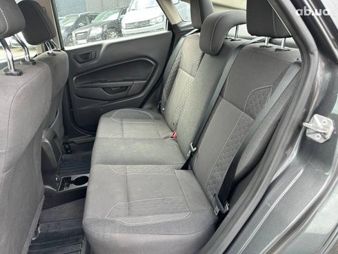 Ford Fiesta 2019 серый - фото 29