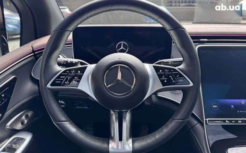 Mercedes-Benz EQE-Класс 2023 - фото 12