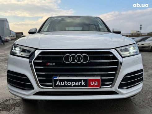 Audi Q5 2018 белый - фото 2