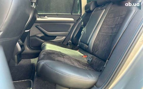 Volkswagen Passat 2016 - фото 18