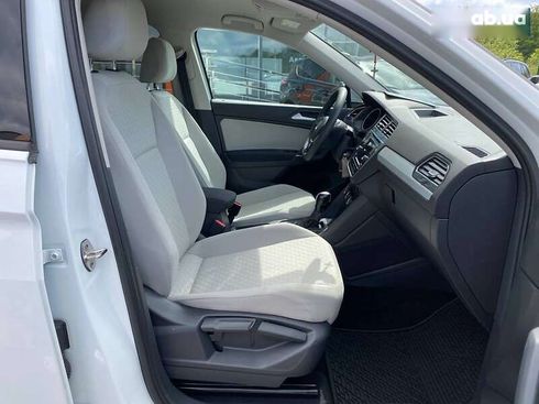 Volkswagen Tiguan 2020 - фото 24