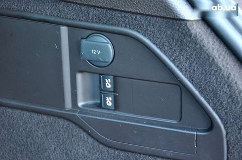 Volkswagen Touareg 2011 - фото 26