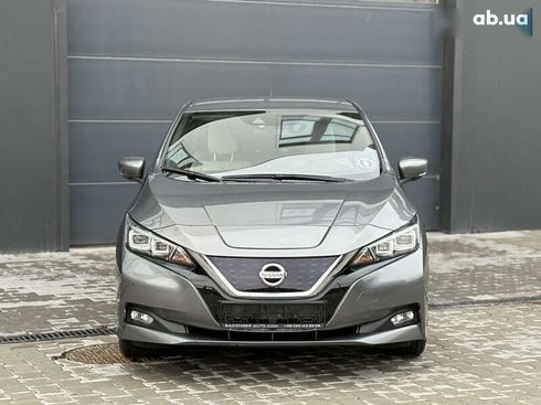 Nissan Leaf 2018 - фото 2