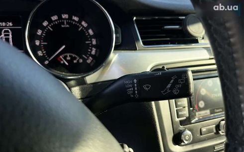 Skoda Superb 2014 - фото 19