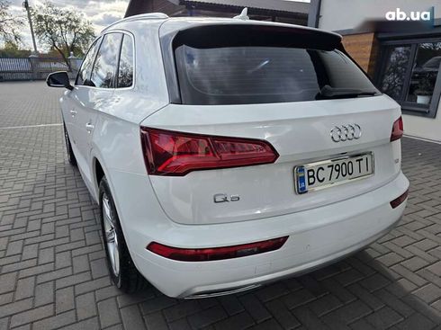 Audi Q5 2017 - фото 9
