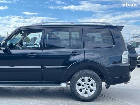 Mitsubishi Pajero Wagon 2011 черный - фото 52