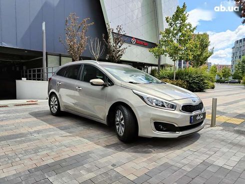 Kia Cee'd 2016 - фото 30