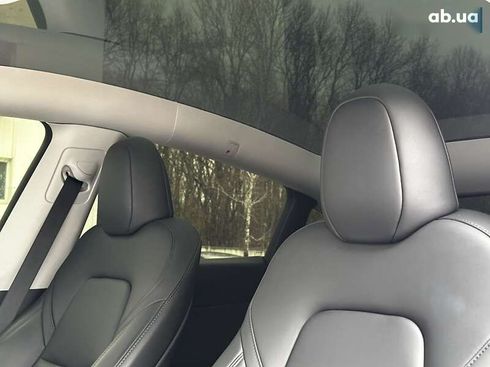 Tesla Model Y 2023 - фото 13
