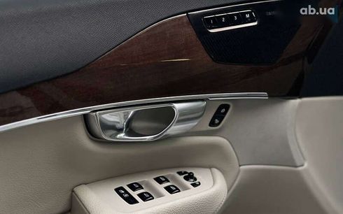 Volvo XC90 2019 - фото 10